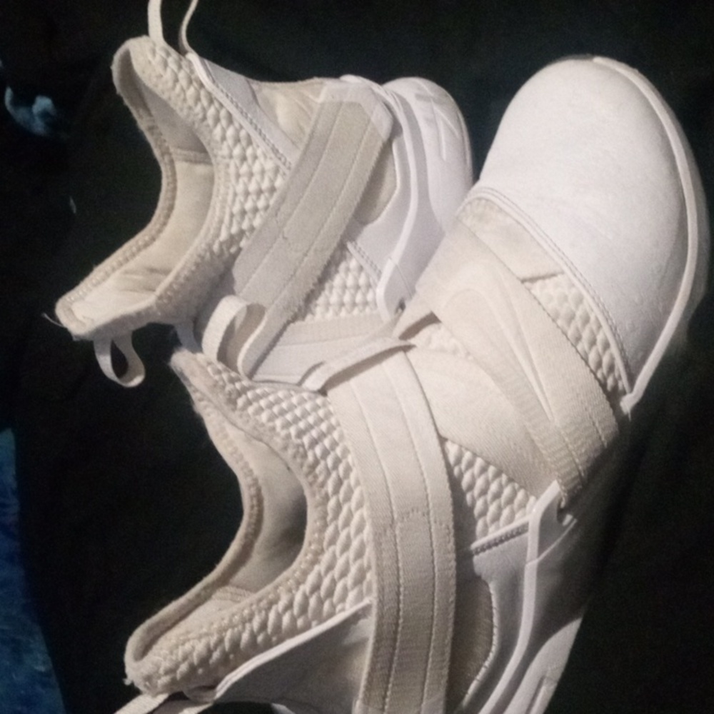 Nike LeBron soldier 12 triple white